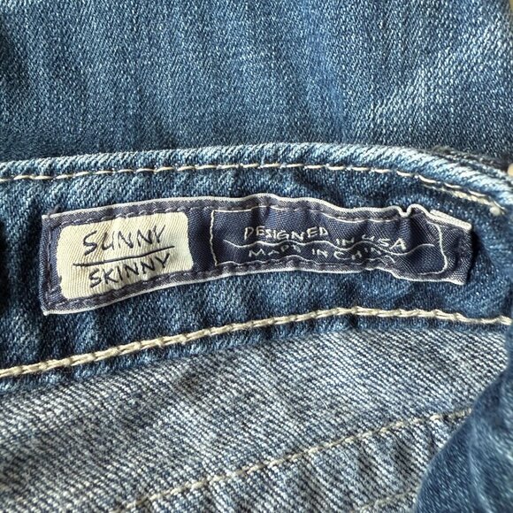 Women's 30 Miss Me Sunny Skinny Distressed Denim Jeans Low Rise Medium Wash - Picture 7 of 11